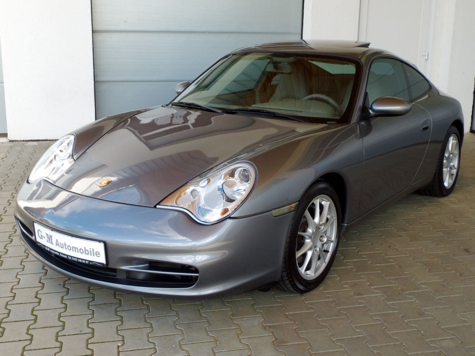 Left hand drive PORSCHE 911 996 CARRERA 4 COUPE